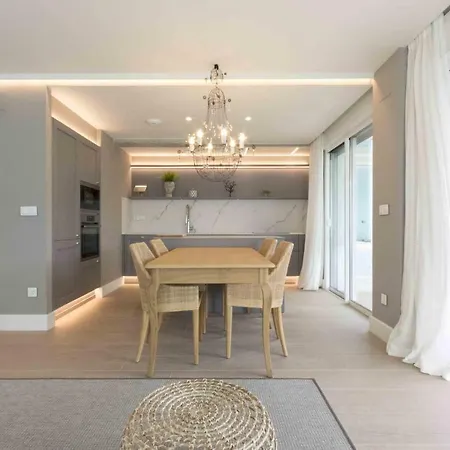 The - Preference Brunet Apartment