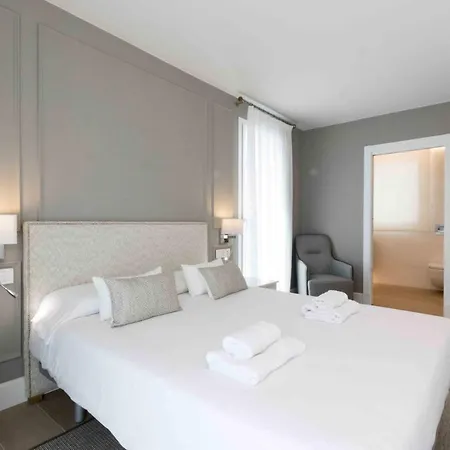 The - Preference Brunet Apartamento