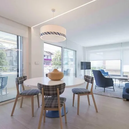 Apartment The - Preference Brunet