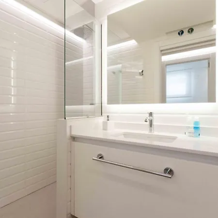 Apartment The - Preference Brunet