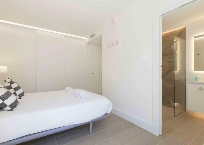 The - Preference Brunet Апартаменты *